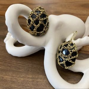 Unique Chain-Pattern Earrings